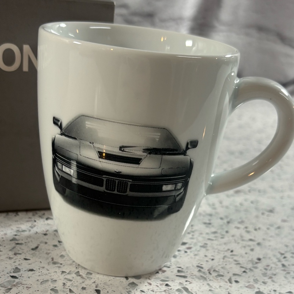 BMW Mug - Picture 2 of 3